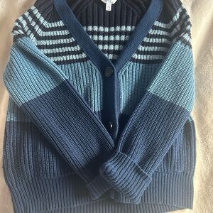 Time and Tru Navy Ribbed Sweater